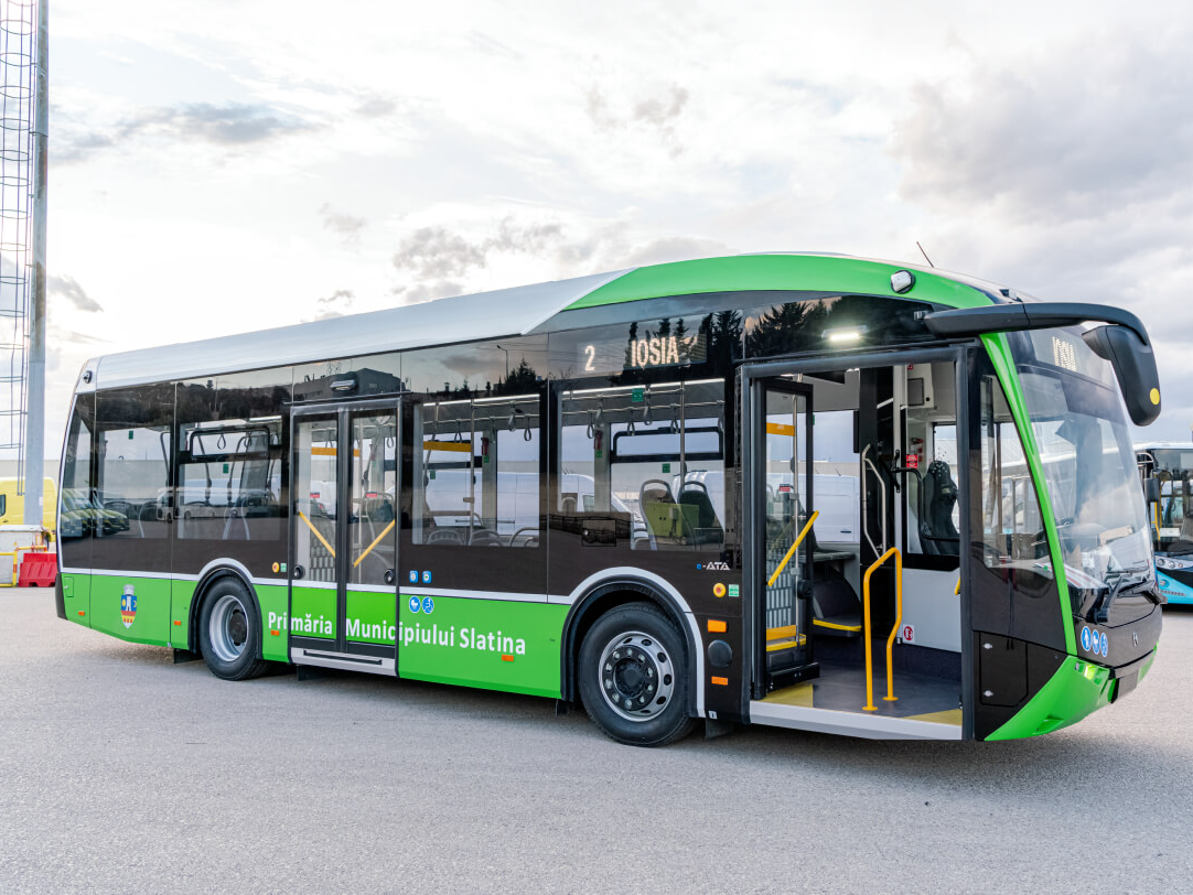 Electric Buses